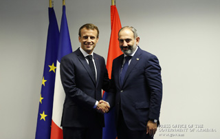 Никол Пашинян и Эммануэль Макрон обсудили вопросы дальнейшего развития армяно-французских отношений