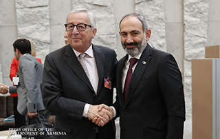 Никол Пашинян и Жан-Клод Юнкер обсудили отношения Армения-ЕС и перспективы их развития