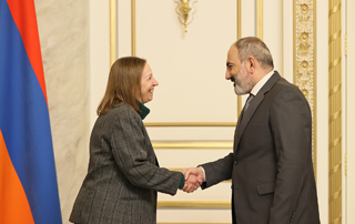 Le Premier ministre a tenu une réunion d'adieu avec l'Ambassadrice des États-Unis en Arménie, Lynne Tracy 