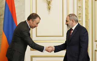 Le Premier ministre Pashinyan a rencontré Toivo Klaar 