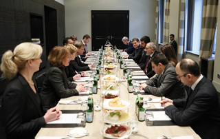 Le Premier ministre a rencontré des membres du groupe d'amitié Allemagne-Caucase du Sud du Bundestag 