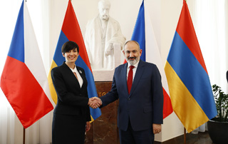 Prime Minister Pashinyan meets with the President of the Chamber of Deputies of the Czech Parliament Markéta Pekarová Adamová