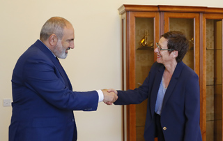 Nikol Pashinyan receives the Ambassador of France to Armenia, Anne Louyot
