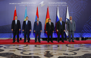 Le Premier ministre Nikol Pashinyan a mis l'accent sur la création d'un marché commun du gaz et de l'énergie dans le cadre du développement de l'UEE: la séance du Conseil intergouvernemental eurasien s'est tenue à Tsakhkadzor 