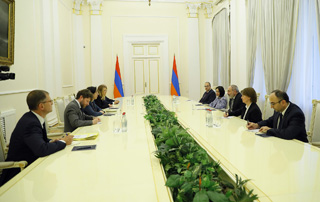 Les questions relatives au développement de la coopération arméno-française dans le domaine culturel ont été discutées