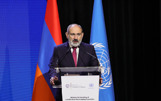 Peace is an opportunity for economic and cultural ties between peoples, and that is the reason why we integrated our approaches into the "Crossroads of Peace" project. Prime Minister