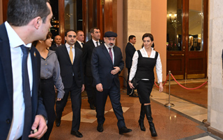 The Prime Minister attends the concert of the "Yerevan" Youth Symphony Orchestra with his lady