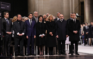 Лидеры Армении и Франции присутствовали на церемонии перезахоронения в Пантеоне выдающихся людей Франции останков Мисака Манушяна и его супруги 