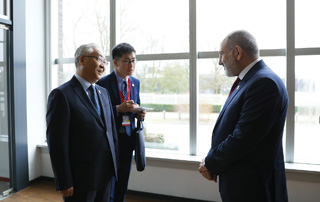 Никол Пашинян провел встречу с вице-премьером Государственного совета Китая