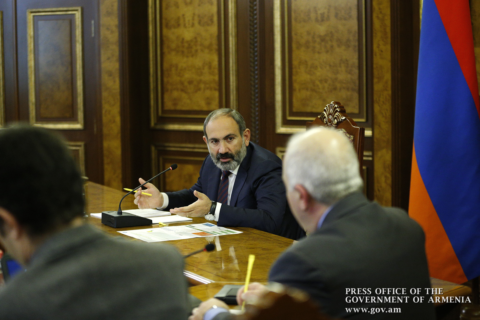 8359_b.jpg (1670&Atilde;1113)