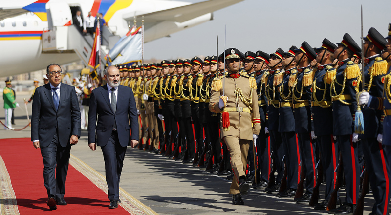 Visite officielle du Premier ministre Nikol Pashinyan en République arabe d'Égypte