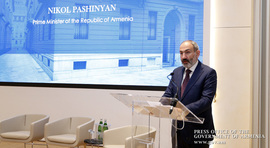 “Our government implements an open-door policy towards foreign investments, providing for full property ownership” – PM Attends Armenian –Italian Business Forum