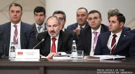 Одним из приоритетов председательства Армении в органах ЕАЭС является диверсификация внешнеэкономических связей: между ЕАЭС и Сербией подписано Соглашение о свободной торговле
