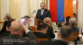 “If you are ready to make your move, come to Armenia, get rich and enrich” – Nikol Pashinyan meets with Swiss businessmen in Zurich