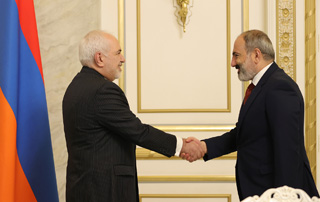Обсуждения с Ираном носят стратегический характер: Никол Пашинян принял главу МИД Ирана