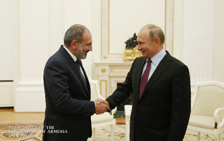 Vladimir Putin offers birthday greetings to Nikol Pashinian