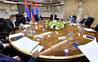 Consultative Assembly holds first meeting, attended by Nikol Pashinyan and leaders of extra-parliamentary political forces