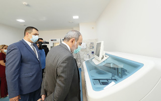 Նիկոլ Փաշինյանը ծանոթացել է «Սուրբ Գրիգոր Լուսավորիչ» բժշկական կենտրոնի հիմնանորոգման և տեխնիկական վերազինման աշխատանքներին

