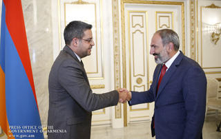 PM receives Syrian  Ambassador to Armenia