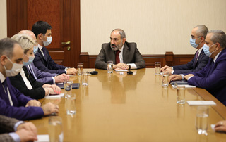 Комитет государственных доходов должен быть другом налогоплательщика и врагом уклоняющегося от уплаты налогов: премьер-министр представил Рустама Бадасяна аппарату КГД