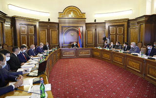 Nous avons l'intention de mettre pleinement en œuvre le processus de réforme de la police : Le Premier ministre Pashinyan a présidé une consultation