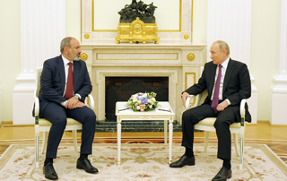 Nikol Pashinyan holds phone conversation with Vladimir Putin 