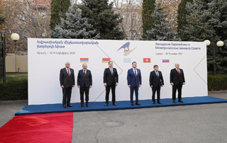 La séance restreinte du Conseil intergouvernemental eurasien a lieu à Erevan