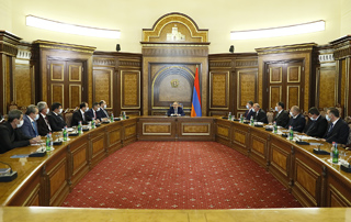 PM Pashinyan receives community heads of Syunik Province