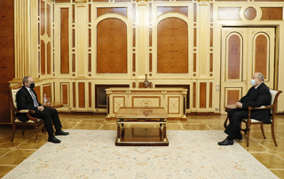 Le Premier ministre Pashinyan a rencontré le Président Sarkissian