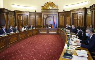 PM Pashinyan chairs sitting of the Anti-Corruption Policy Council 