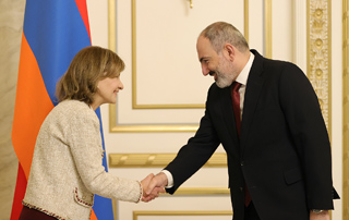 PM Pashinyan receives Teresa Ribeiro, OSCE Representative on Freedom of the Media