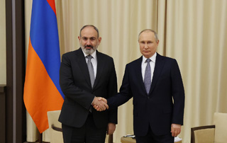 Nikol Pashinyan-Vladimir Putin meeting taking place in Moscow: Armenia, Russia sign a number of documents 