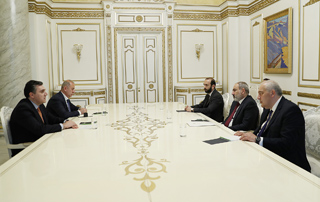 Премьер-министр Пашинян принял министра иностранных дел Грузии