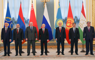 PM Pashinyan participates in the meeting of the CSTO leaders in Moscow, refers to the problems and the development prospects of the organization in his speech 