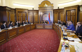 Обсуждены вопросы фискальной политики