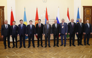 Le Premier ministre a accueilli les chefs de délégation de l'Assemblée parlementaire de l'OTSC