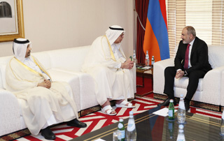 The Prime Minister discusses issues related to the implementation of investment programs in Armenia with the members of the Qatar Businessmen Association
