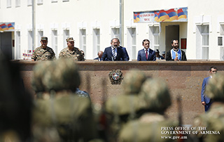 Войска полиции принимают на себя очень важную миссию поддержки ВС Армении: Никол Пашинян пожелал доброй службы сотрудникам войск полиции