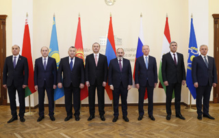 The statements of Azerbaijani officials should be warning sign, we should discuss this issue in the CSTO. The Prime Minister to the CSTO Security Council Secretaries 