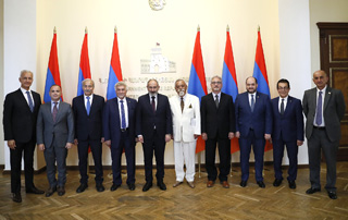 Վարչապետն ընդունել է ՌԱԿ Կենտրոնական վարչության ներկայացուցիչներին