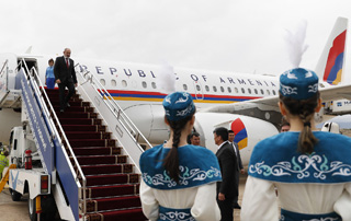 PM Pashinyan arrives in Kyrgyzstan on a working visit

