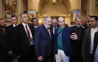 Վարչապետը հանդիպում է ունեցել Վլադիվոստոկի հայ համայնքի ներկայացուցիչների հետ