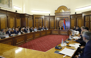 The macroeconomic, fiscal and expenditure framework of the 2023  draft state budget discussed at Government