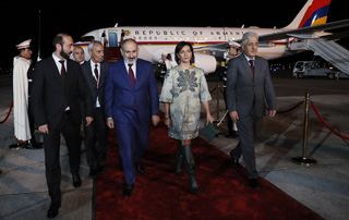 Le Premier ministre Nikol Pashinyan et son épouse sont arrivés en Tunisie pour une visite de travail

