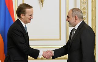 Премьер-министр обсудил с представителем ЕС вопросы сотрудничества Армения-Евросоюз