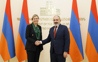 Վարչապետն ընդունել է Ֆրանսիայի Ազգային ժողովի նախագահի գլխավորած պատվիրակությանը