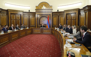 Rapport de performance 2022 du Fonds des Intérêts de l’Etat d’Arménie présenté au Premier Ministre 
