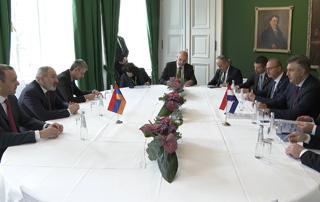 Les Premiers ministres d'Arménie et de Croatie ont discuté de la coopération bilatérale et des évolutions régionales