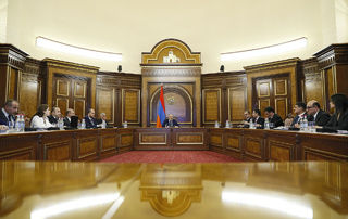 The Prime Minister participates in the discussion of the performance report 2022 of the State Supervision Service 