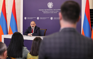 Conférence de presse du Premier ministre Nikol Pashinyan